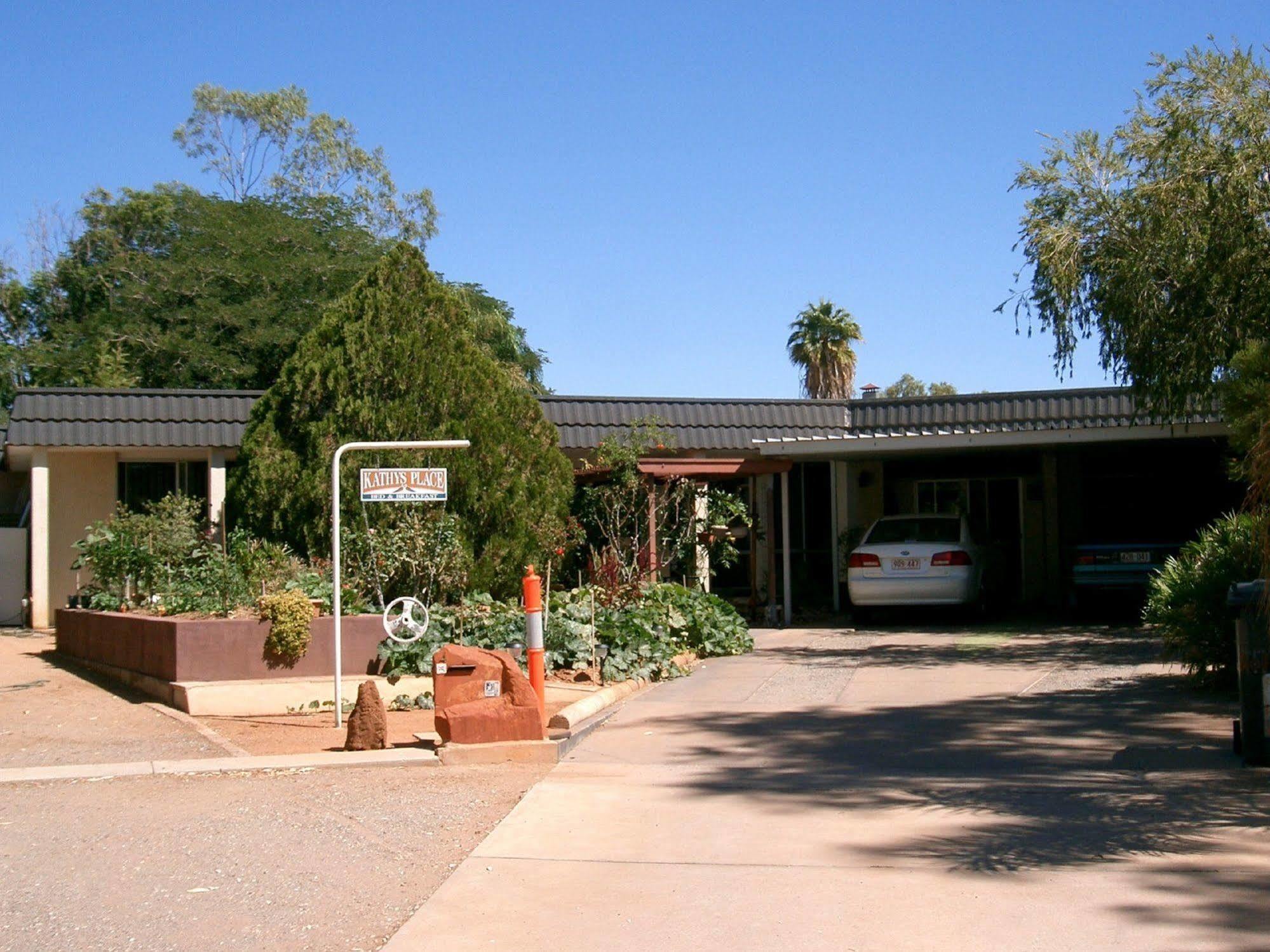 Kathys Place Bed And Breakfast Alice Springs Eksteriør bilde